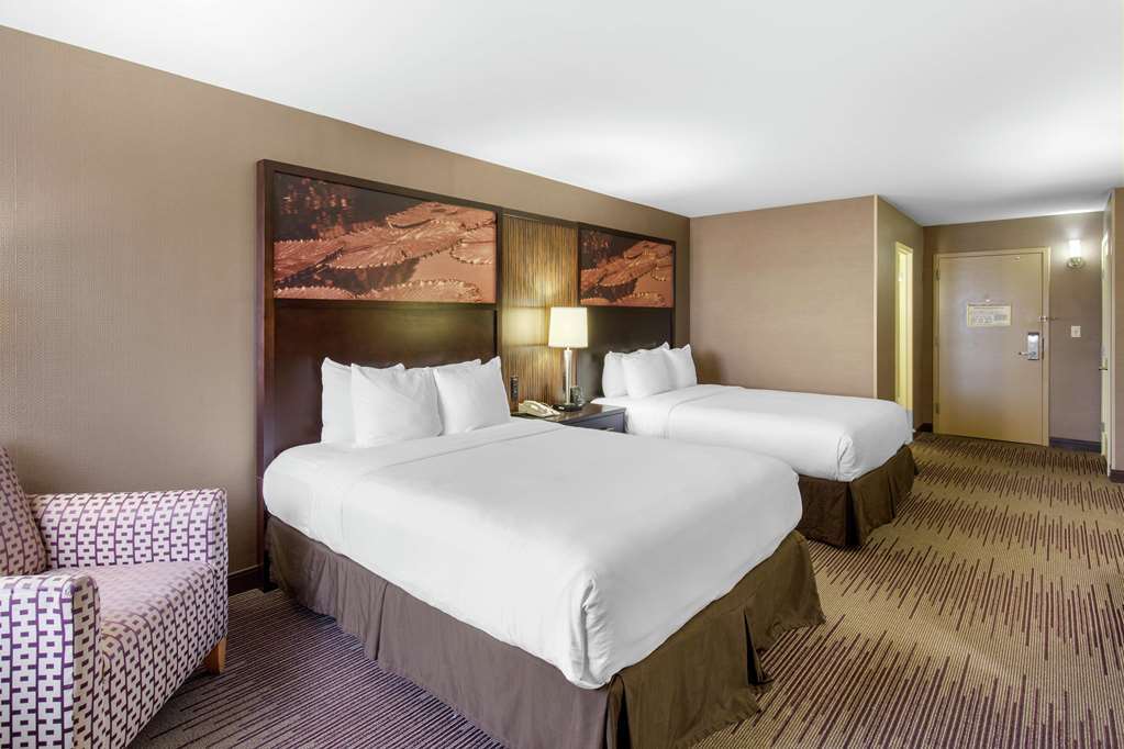 Doubletree By Hilton Downtown Wilmington - Legal District Room photo